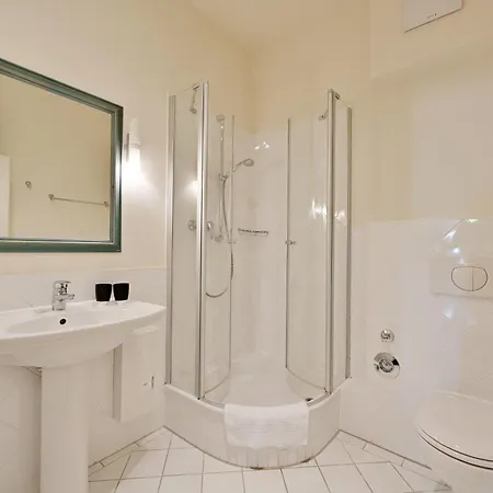 Ferienwohnung-2-villa-celia-sellin-strandnah-fuer-6-personen דירה *