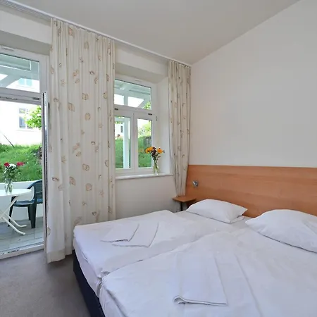 Apartment Ferienwohnung-2-villa-celia-sellin-strandnah-fuer-6-personen